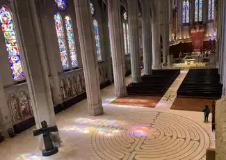 Cattedrale di Grace: Biglietto d'ingresso + Tour con audioguida, San Francisco, Stati Uniti, San Francisco Tickets. Cattedrale di Grace: Biglietto d'ingresso + Tour con audioguida, San Francisco, Stati Uniti, San Francisco Tickets.