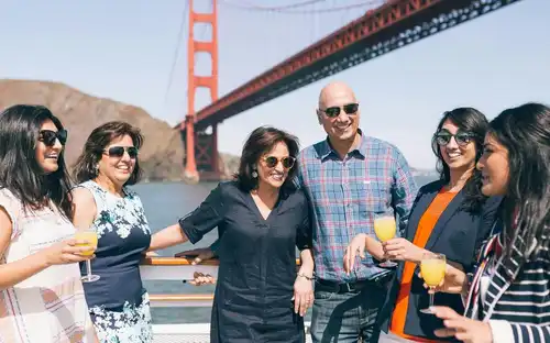 Crociera con champagne e brunch nel fine settimana a San Francisco, San Francisco, Stati Uniti, San Francisco Tickets.