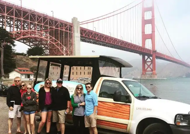 Fogcutter Tour della città per piccoli gruppi con Alcatraz, San Francisco, Stati Uniti, San Francisco Tickets. Fogcutter Tour della città per piccoli gruppi con Alcatraz, San Francisco, Stati Uniti, San Francisco Tickets.