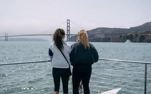 Baia di San Francisco: Crociera in catamarano al tramonto, San Francisco, Stati Uniti, San Francisco Tickets. Baia di San Francisco: Crociera in catamarano al tramonto, San Francisco, Stati Uniti, San Francisco Tickets.