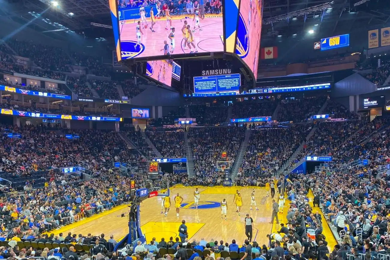 Chase Center di San Francisco: Partita di basket dei Golden State Warriors, San Francisco, Stati Uniti, San Francisco Tickets. Chase Center di San Francisco: Partita di basket dei Golden State Warriors, San Francisco, Stati Uniti, San Francisco Tickets.