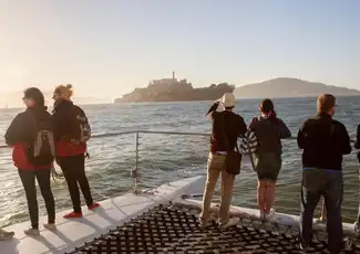 Baia di San Francisco: Crociera in catamarano al tramonto, San Francisco, Stati Uniti, San Francisco Tickets. Baia di San Francisco: Crociera in catamarano al tramonto, San Francisco, Stati Uniti, San Francisco Tickets.