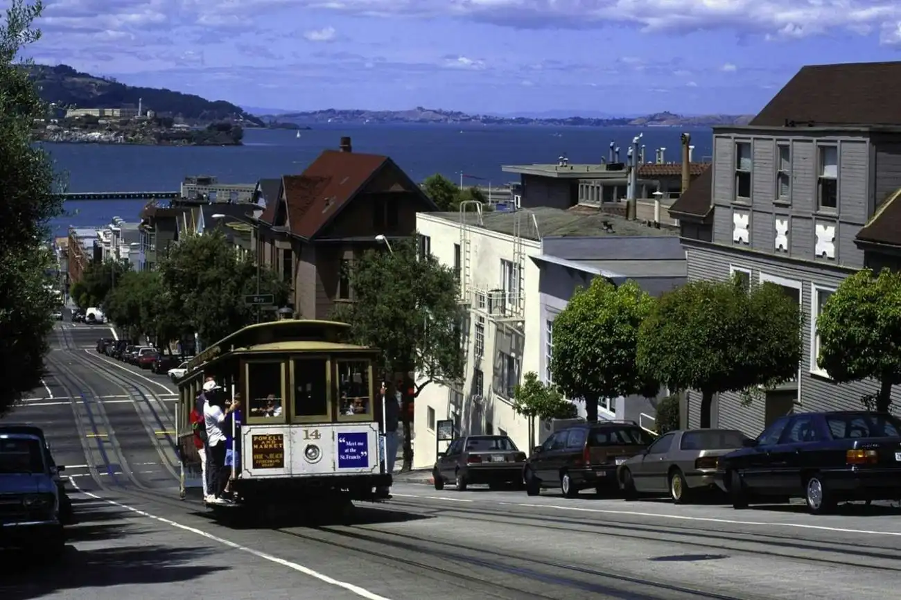 San Francisco - Tour della Città in Autobus + Tour in Barca nella Baia, San Francisco, Stati Uniti, San Francisco Tickets. San Francisco - Tour della Città in Autobus + Tour in Barca nella Baia, San Francisco, Stati Uniti, San Francisco Tickets.