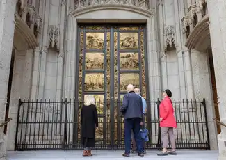 Cattedrale di Grace: Biglietto d'ingresso + Tour con audioguida, San Francisco, Stati Uniti, San Francisco Tickets. Cattedrale di Grace: Biglietto d'ingresso + Tour con audioguida, San Francisco, Stati Uniti, San Francisco Tickets.